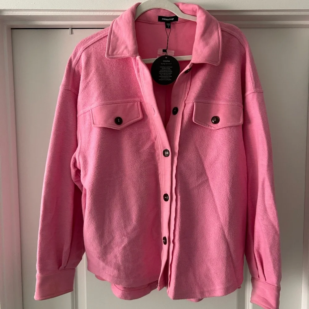 Shacket - Picture 1 of 4